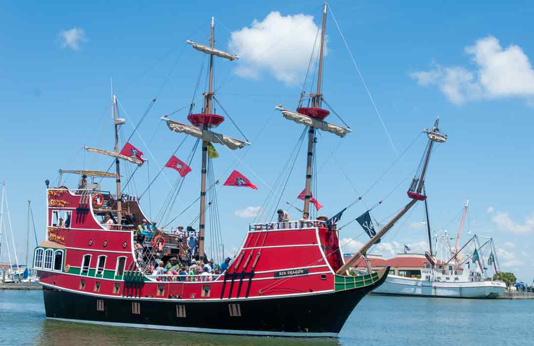 Red Dragon Pirate Boat heading out of the marina