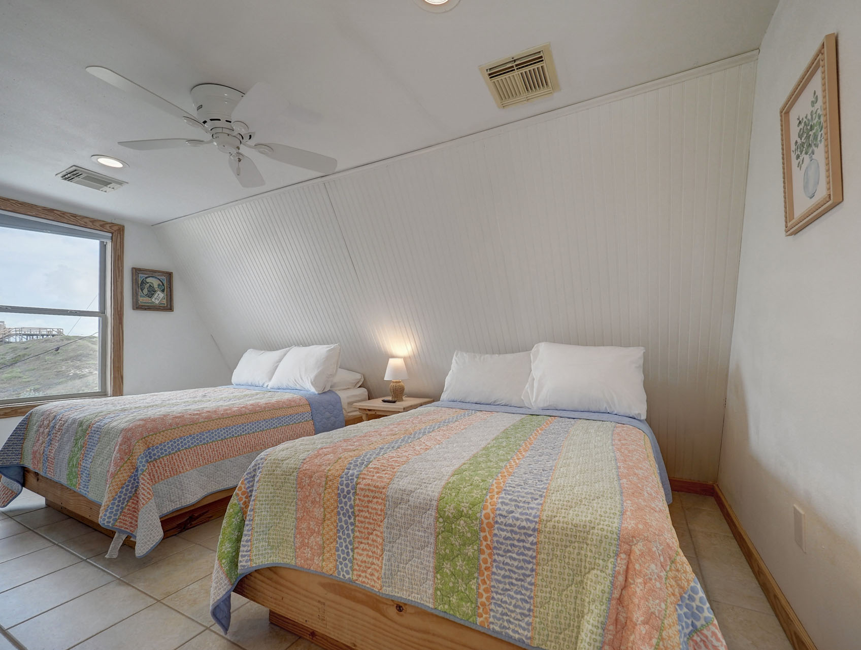 Unit 9 Bedroom with 2 Full Beds